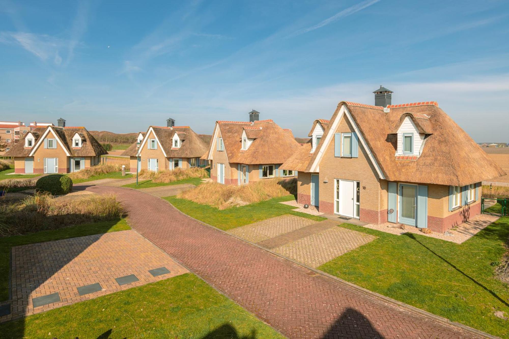 Dormio Villapark Duynzicht Julianadorp Esterno foto
